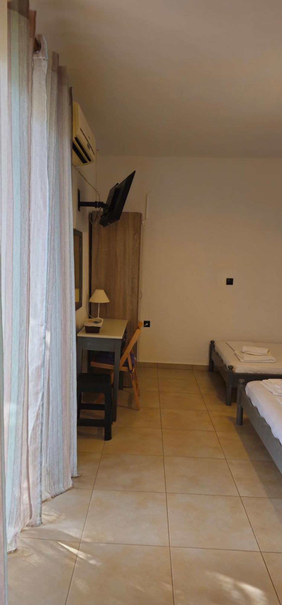 Hotel Argiropouloi Parálion Ástros Esterno foto